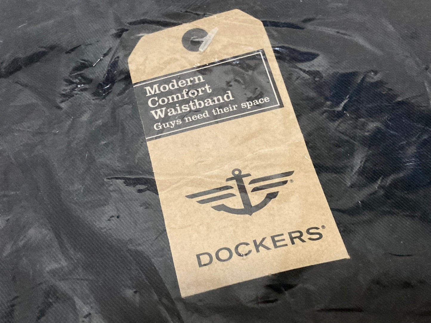 Dockers Men’s Black Comfort Waist Khaki’s 
Size 38 NWT