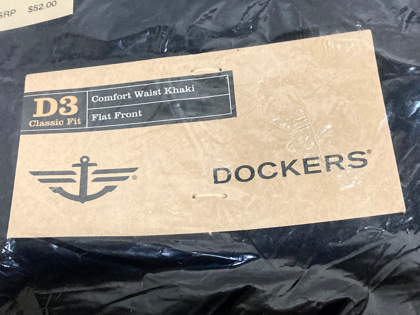 Dockers Men’s Black Comfort Waist Khaki’s 
Size 38 NWT
