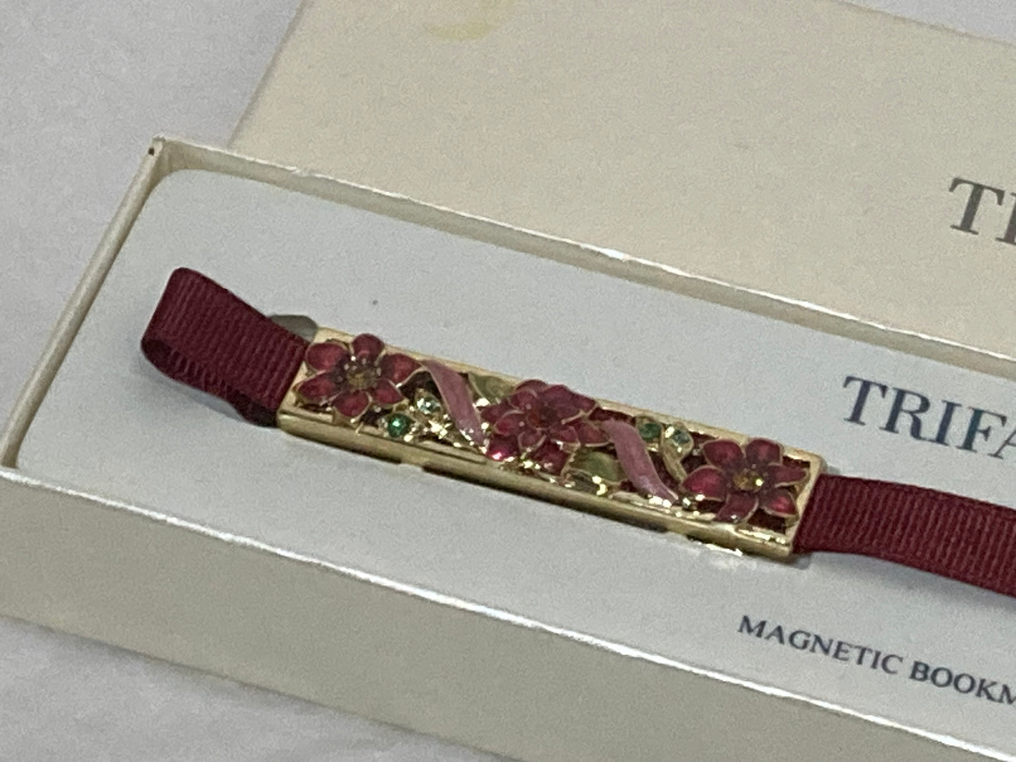 Trifari Magnetic Multicolor Floral Bookmark