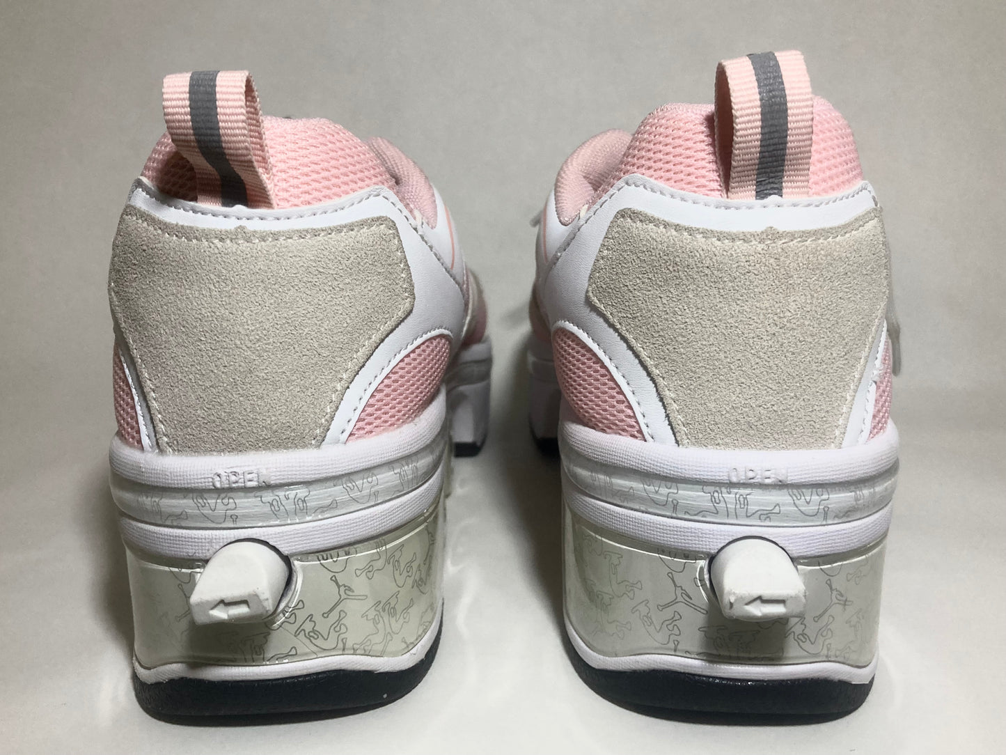 CHSSIH Pink and White Women's Sneaker Skates Size 40