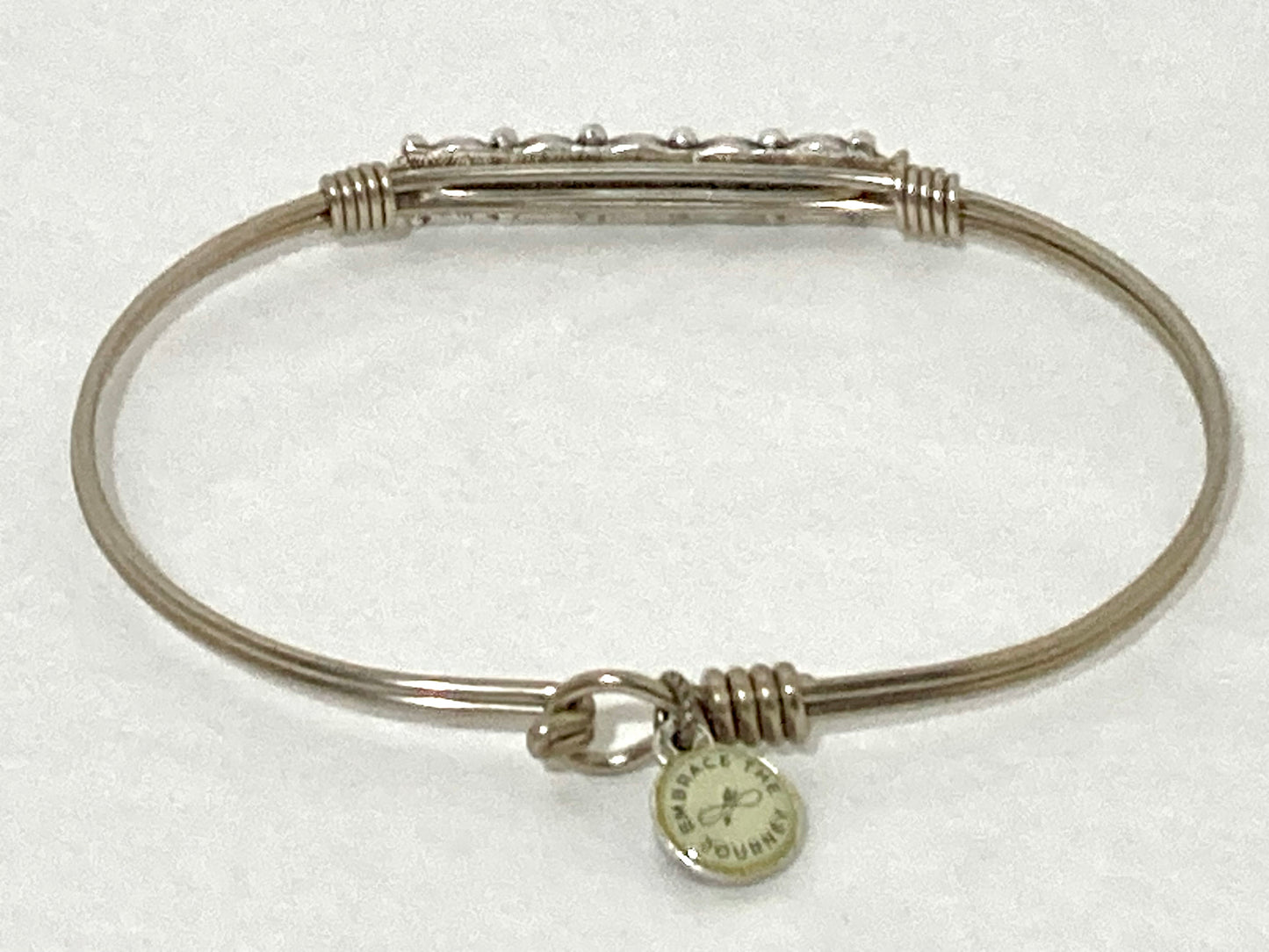Luca & Danni February Starlight Birthstone Bangle Bracelet Size 6.5 Petite