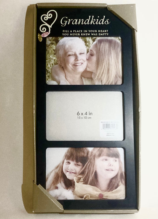 Grandkids Triple Photo Frame Black Size 6x4