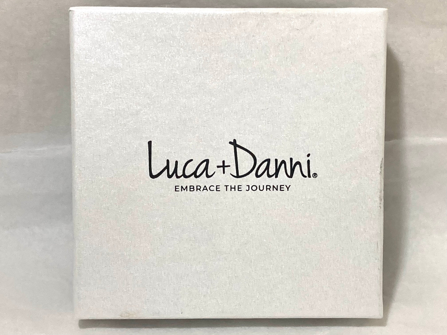 Luca & Danni February Starlight Birthstone Bangle Bracelet Size 6.5 Petite