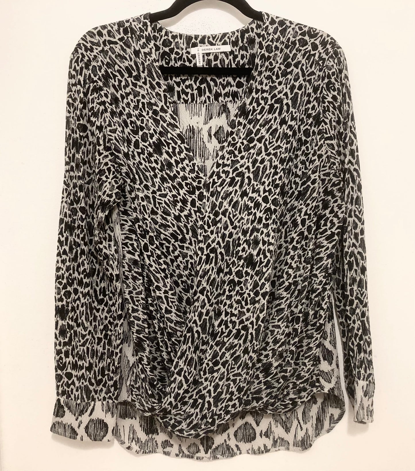 Derek Lam Silk 10 Crosby Leopard V-Neck Women's Top Gray & Black Size Medium