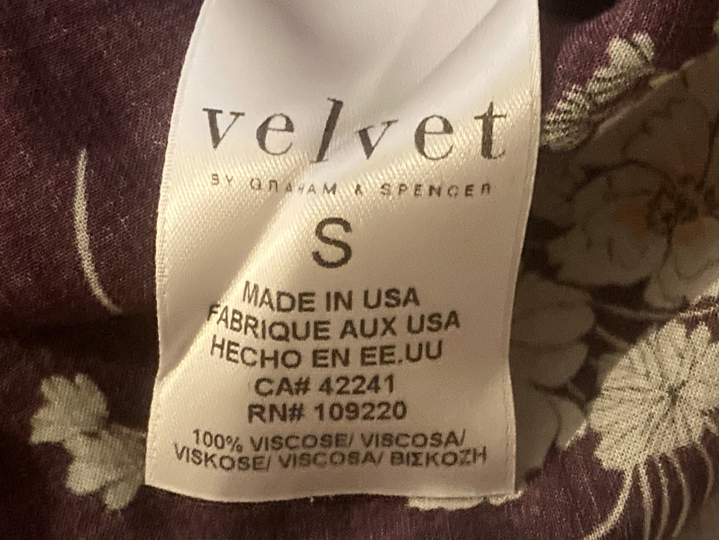 Velvet by Graham & Spencer Dark Plum Floral Blouse Size Small