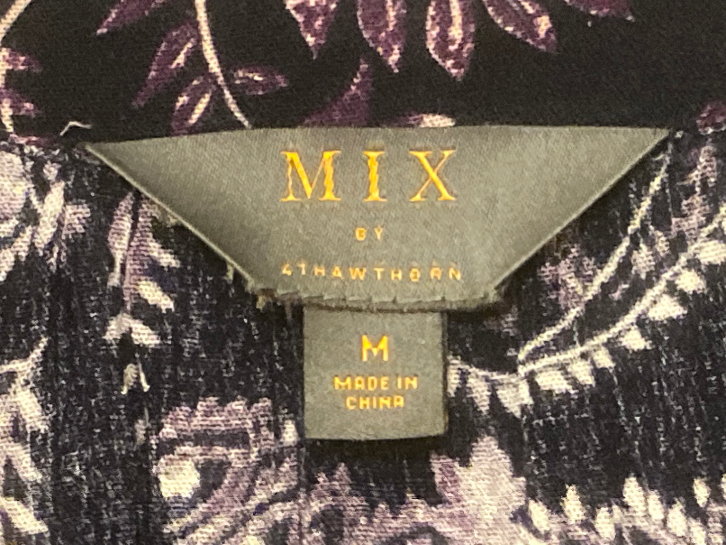 Mix by 41 Hawthorn Dark Purple & Pink Paisley Women’s Blouse Size Medium