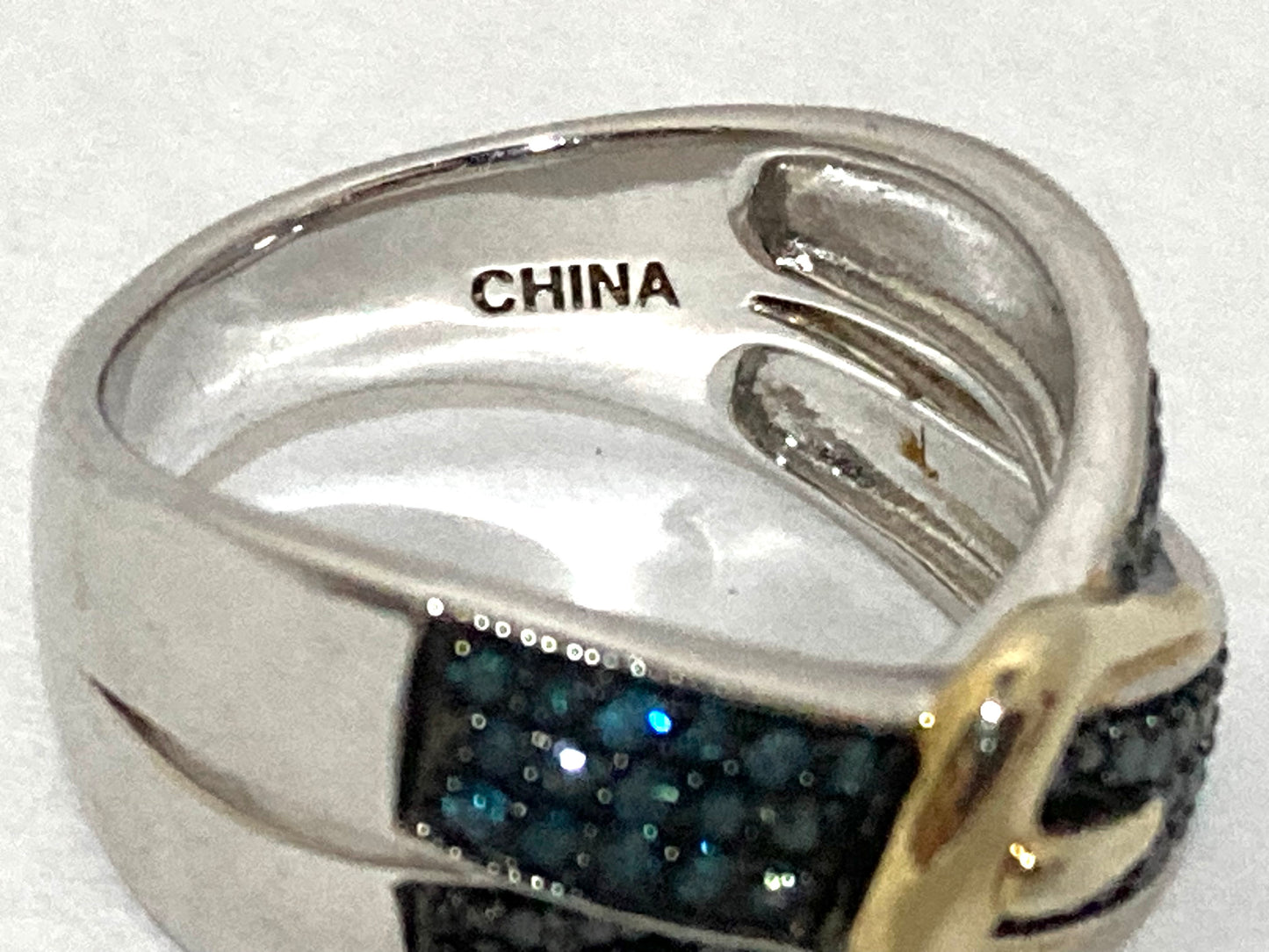 Black and Blue Diamond Belt Buckle Ring Size 7 Vintage Sterling Silver Jewelry