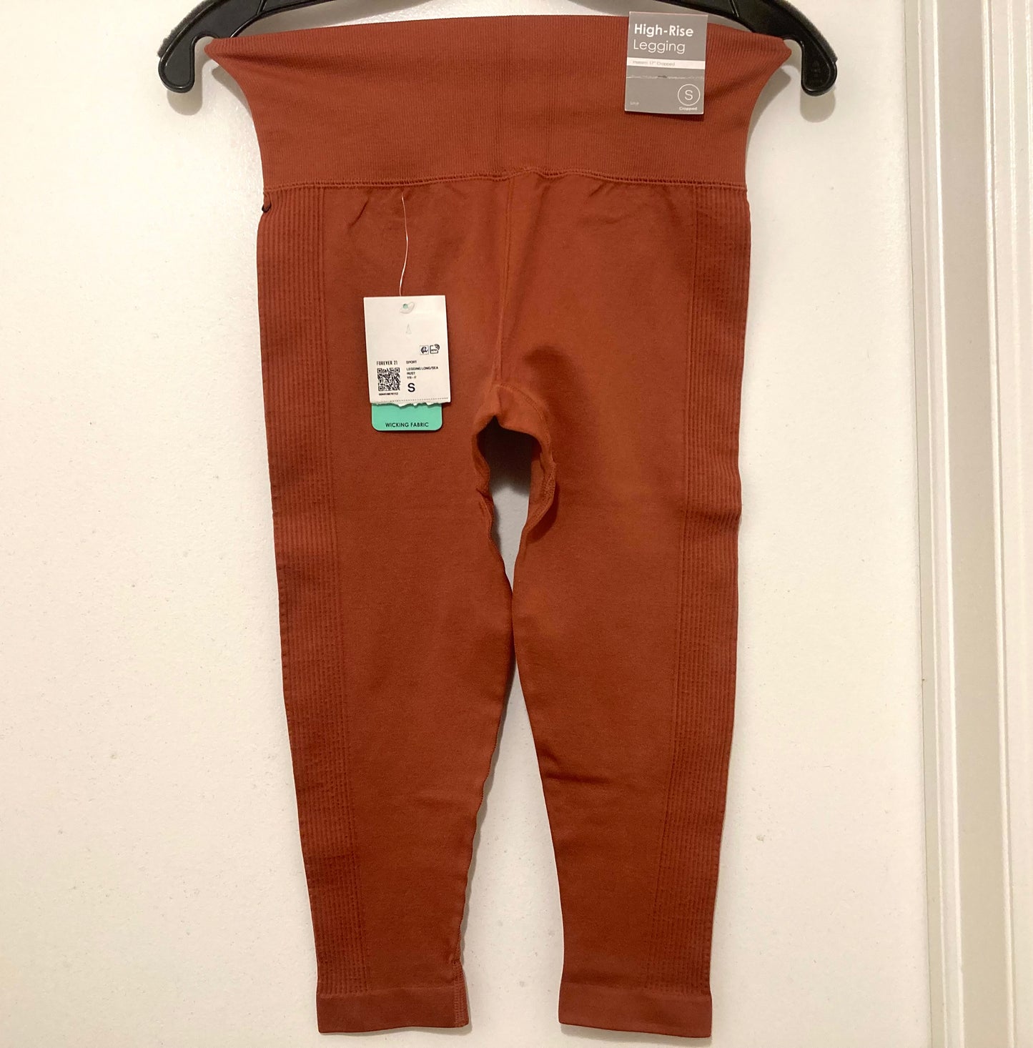 Forever 21 Women's High Rise Sport Leggings Size Small Rust NWT